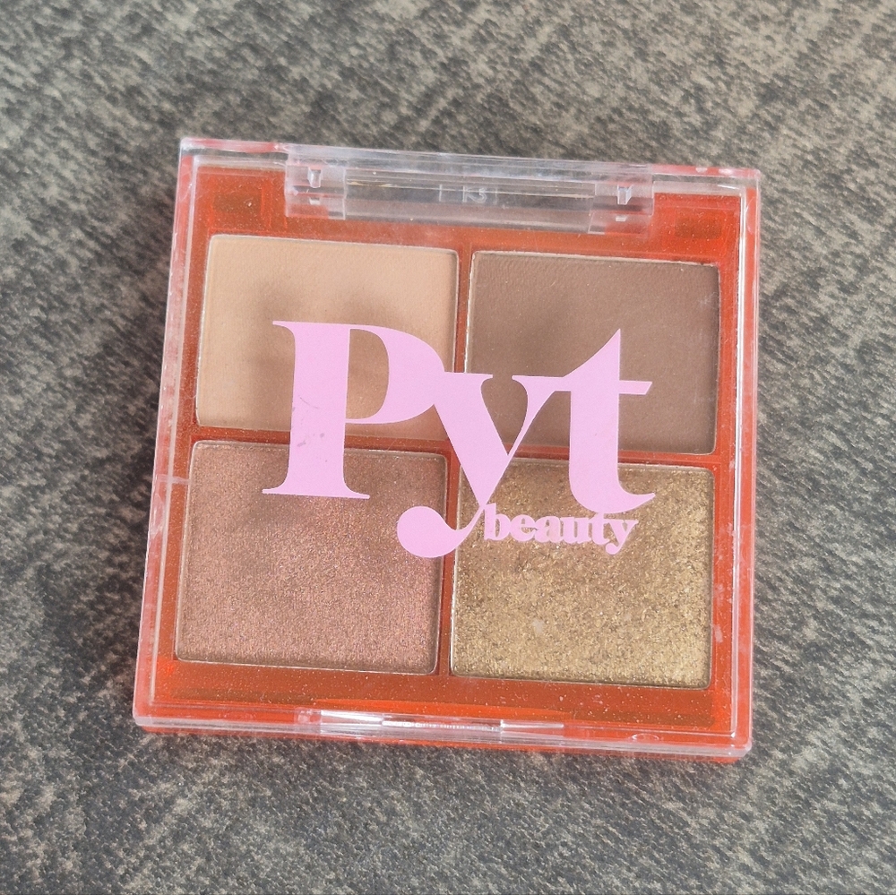 PYT Beauty Eyeshadow Quad - Neutral and Gold Shades
